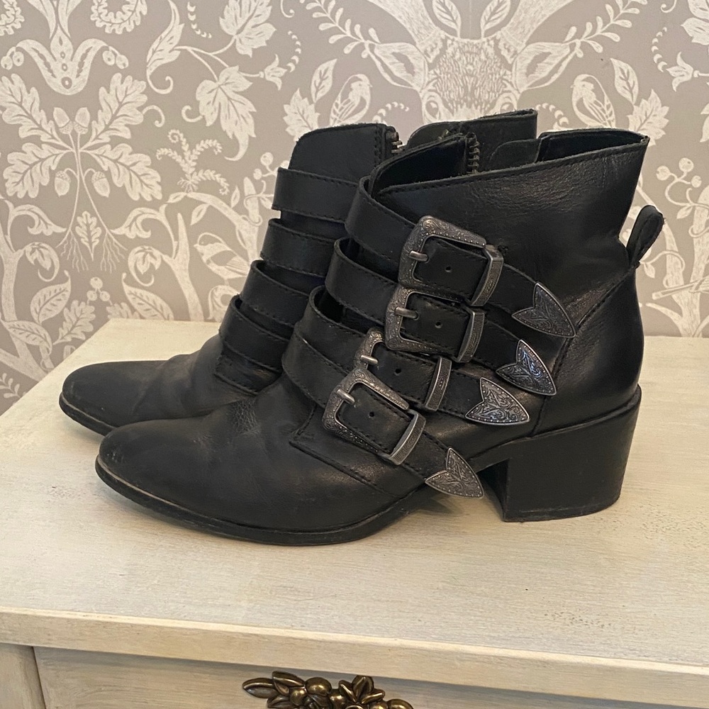 Steve Madden Black Buckle Ankle Booties